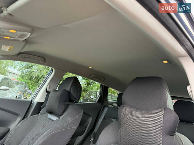 Синий Рено Kadjar, объемом двигателя 1.46 л и пробегом 202 тыс. км за 16999 $, фото 18 на Automoto.ua