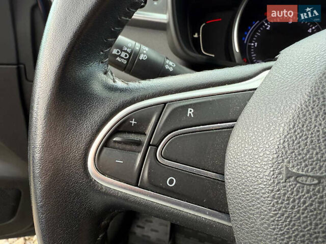 Синий Рено Kadjar, объемом двигателя 1.46 л и пробегом 202 тыс. км за 16999 $, фото 37 на Automoto.ua