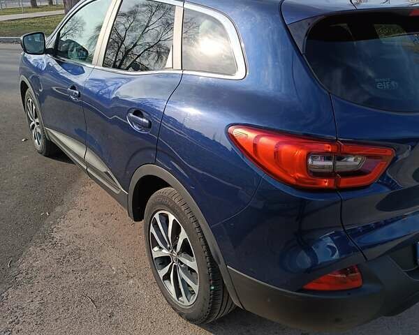 Синий Рено Kadjar, объемом двигателя 1.6 л и пробегом 170 тыс. км за 16700 $, фото 2 на Automoto.ua