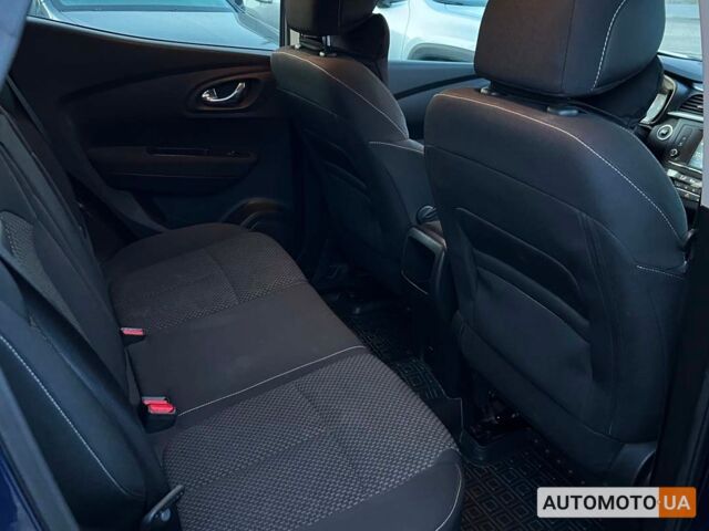 Синий Рено Kadjar, объемом двигателя 1.5 л и пробегом 197 тыс. км за 16700 $, фото 18 на Automoto.ua