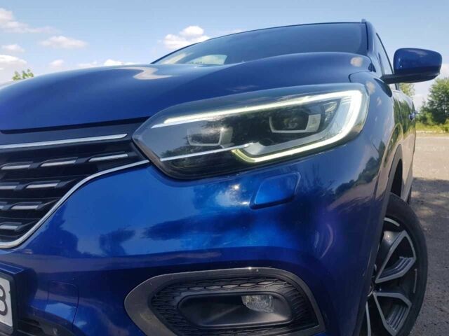 Синий Рено Kadjar, объемом двигателя 1.6 л и пробегом 150 тыс. км за 18712 $, фото 7 на Automoto.ua