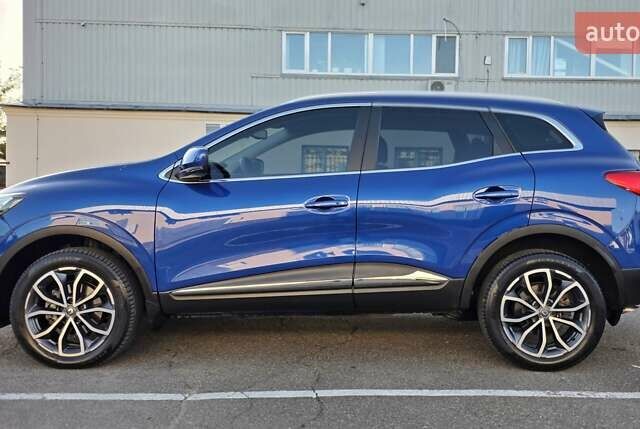 Синий Рено Kadjar, объемом двигателя 1.46 л и пробегом 69 тыс. км за 20400 $, фото 6 на Automoto.ua