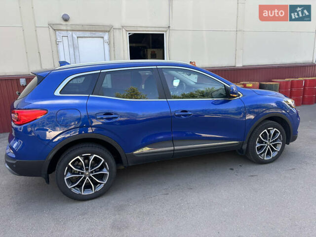Синий Рено Kadjar, объемом двигателя 1.5 л и пробегом 99 тыс. км за 19000 $, фото 1 на Automoto.ua