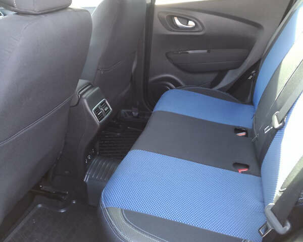 Синий Рено Kadjar, объемом двигателя 1.46 л и пробегом 21 тыс. км за 19800 $, фото 7 на Automoto.ua