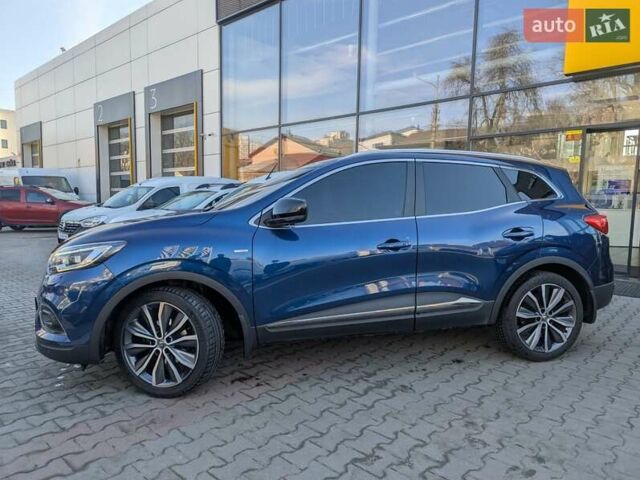 Синий Рено Kadjar, объемом двигателя 1.46 л и пробегом 144 тыс. км за 20999 $, фото 2 на Automoto.ua