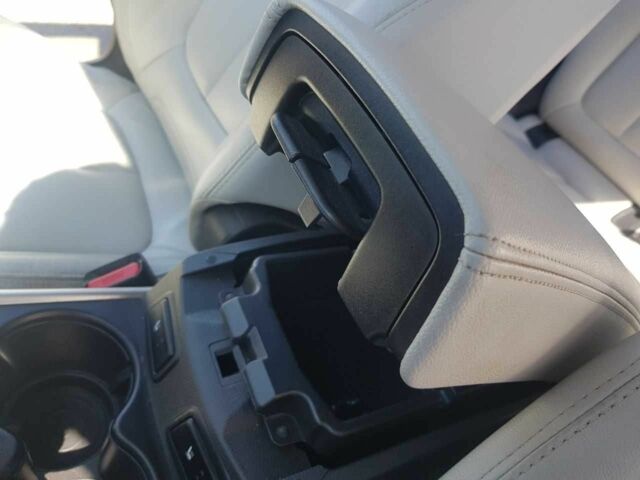 Синий Рено Kadjar, объемом двигателя 1.6 л и пробегом 150 тыс. км за 18712 $, фото 4 на Automoto.ua