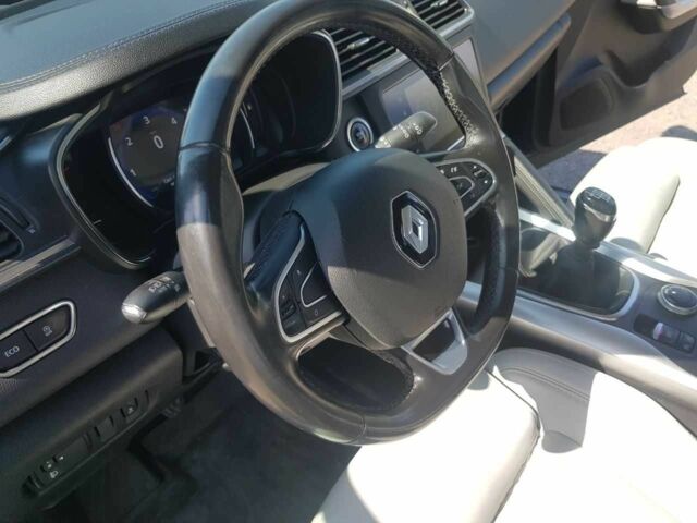 Синий Рено Kadjar, объемом двигателя 1.6 л и пробегом 150 тыс. км за 18712 $, фото 2 на Automoto.ua