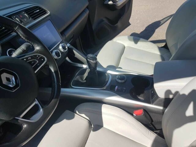 Синий Рено Kadjar, объемом двигателя 1.6 л и пробегом 150 тыс. км за 18712 $, фото 11 на Automoto.ua