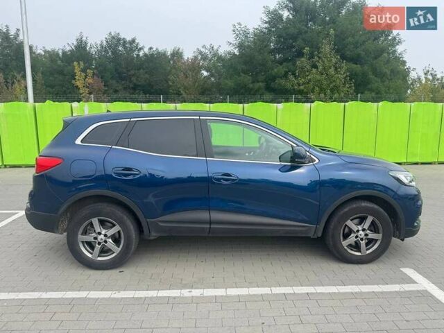Синій Рено Kadjar, об'ємом двигуна 1.2 л та пробігом 47 тис. км за 16900 $, фото 2 на Automoto.ua