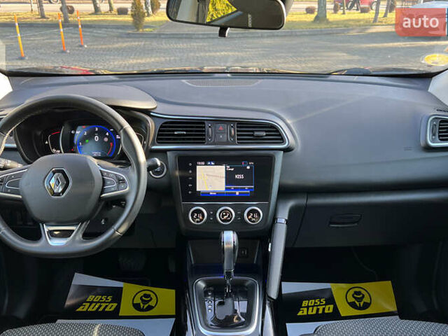 Синий Рено Kadjar, объемом двигателя 1.5 л и пробегом 135 тыс. км за 19200 $, фото 13 на Automoto.ua