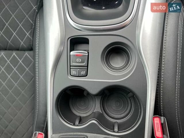 Синий Рено Kadjar, объемом двигателя 1.5 л и пробегом 98 тыс. км за 21500 $, фото 31 на Automoto.ua