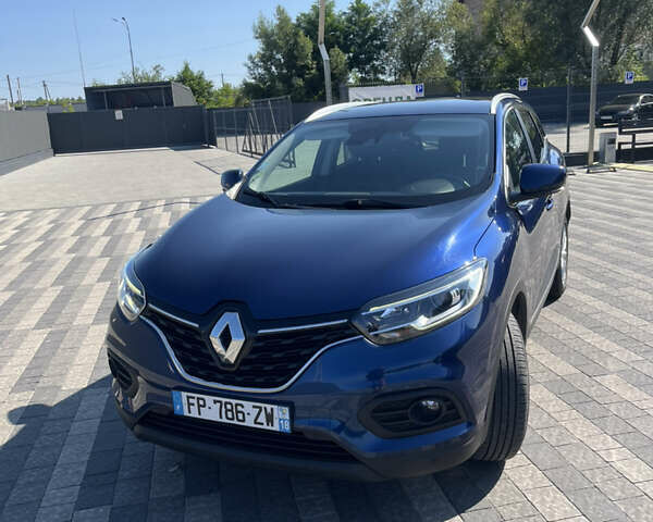 Синій Рено Kadjar, об'ємом двигуна 1.5 л та пробігом 135 тис. км за 18999 $, фото 2 на Automoto.ua