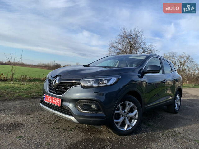 Синий Рено Kadjar, объемом двигателя 1.3 л и пробегом 77 тыс. км за 16650 $, фото 1 на Automoto.ua
