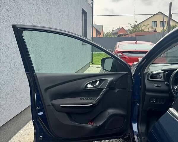 Синій Рено Kadjar, об'ємом двигуна 1.2 л та пробігом 47 тис. км за 16900 $, фото 9 на Automoto.ua