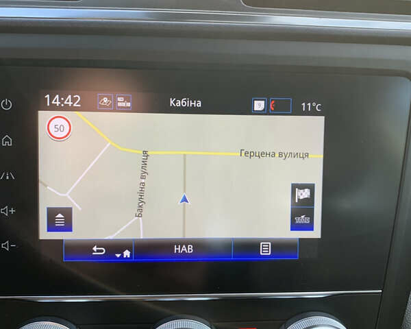 Синий Рено Kadjar, объемом двигателя 1.3 л и пробегом 77 тыс. км за 16650 $, фото 28 на Automoto.ua