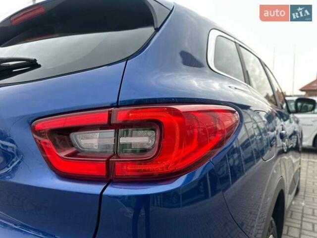 Синий Рено Kadjar, объемом двигателя 1.5 л и пробегом 98 тыс. км за 21500 $, фото 12 на Automoto.ua