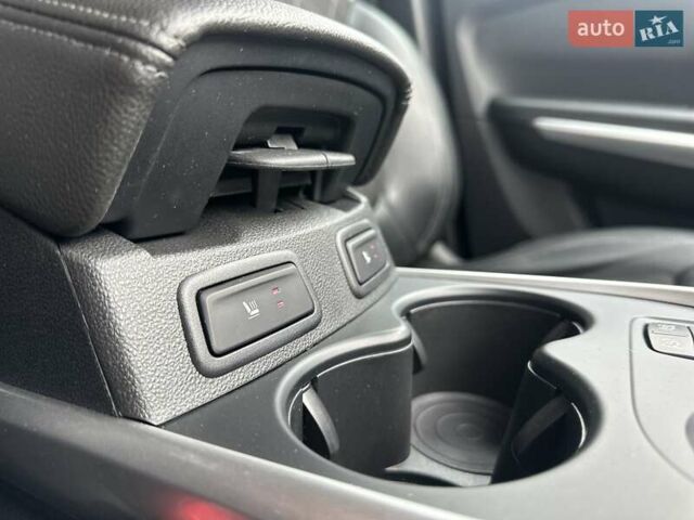 Синий Рено Kadjar, объемом двигателя 1.5 л и пробегом 98 тыс. км за 21500 $, фото 29 на Automoto.ua