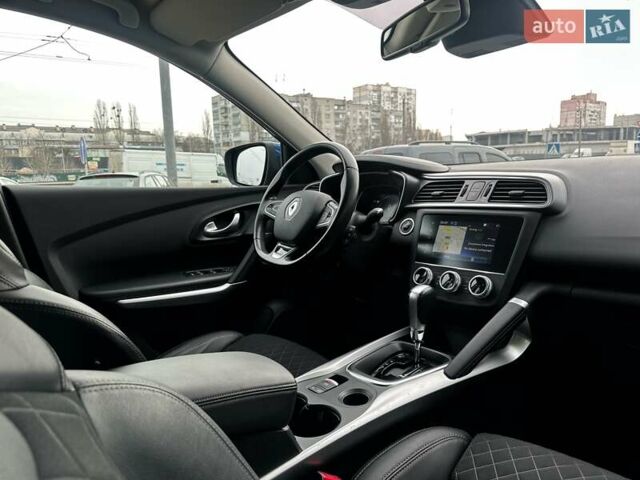 Синий Рено Kadjar, объемом двигателя 1.5 л и пробегом 98 тыс. км за 21500 $, фото 26 на Automoto.ua