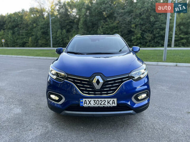 Синий Рено Kadjar, объемом двигателя 1.46 л и пробегом 31 тыс. км за 19900 $, фото 1 на Automoto.ua