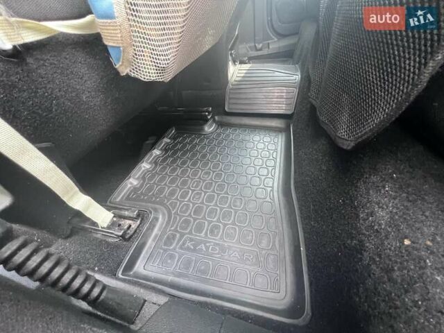 Синий Рено Kadjar, объемом двигателя 1.2 л и пробегом 22 тыс. км за 19000 $, фото 15 на Automoto.ua