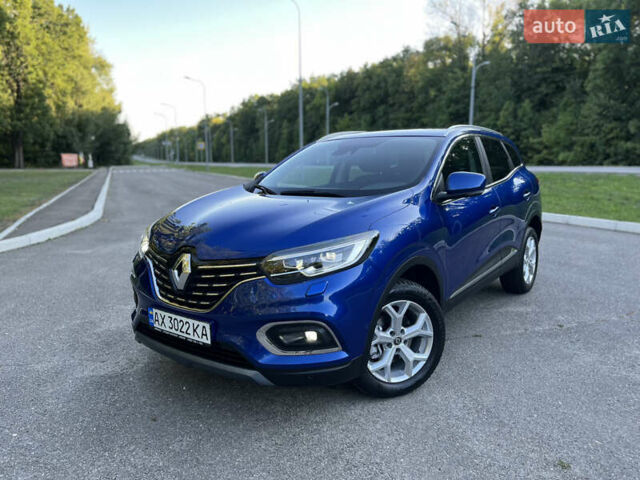 Синий Рено Kadjar, объемом двигателя 1.46 л и пробегом 31 тыс. км за 19900 $, фото 2 на Automoto.ua