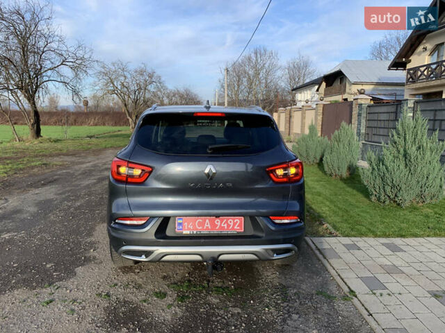 Синий Рено Kadjar, объемом двигателя 1.3 л и пробегом 77 тыс. км за 16650 $, фото 3 на Automoto.ua