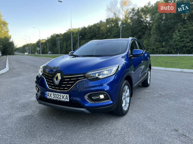 Синий Рено Kadjar, объемом двигателя 1.46 л и пробегом 31 тыс. км за 19900 $, фото 3 на Automoto.ua