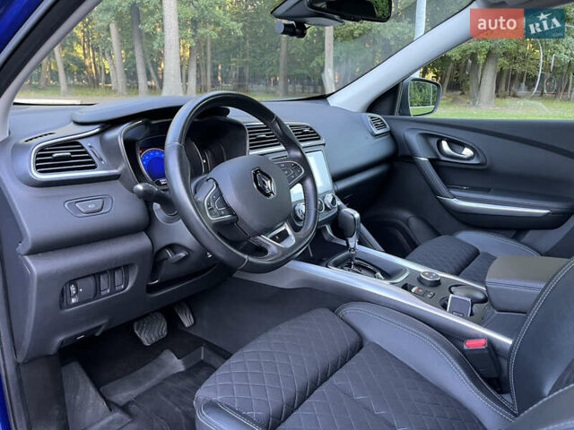 Синий Рено Kadjar, объемом двигателя 1.46 л и пробегом 31 тыс. км за 19900 $, фото 21 на Automoto.ua