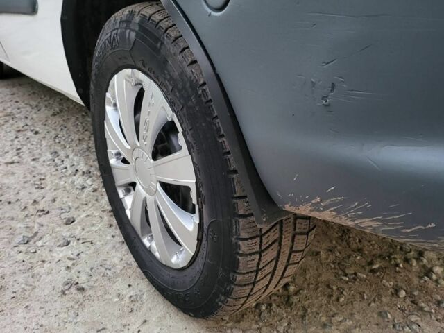 Білий Рено Кєнгу Експресс, об'ємом двигуна 2 л та пробігом 74 тис. км за 2200 $, фото 10 на Automoto.ua