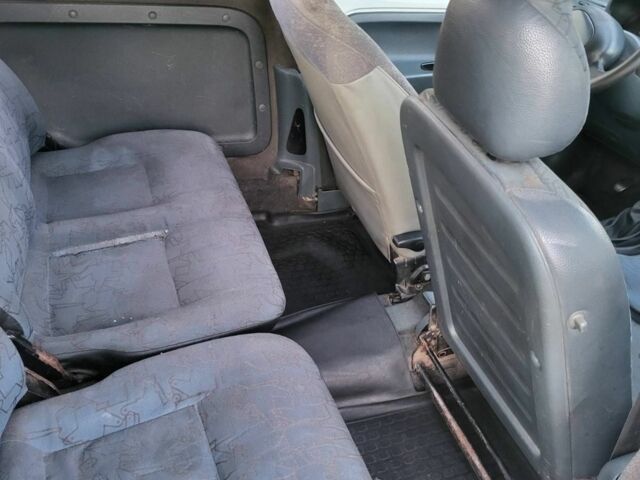 Білий Рено Кєнгу Експресс, об'ємом двигуна 2 л та пробігом 74 тис. км за 2200 $, фото 8 на Automoto.ua