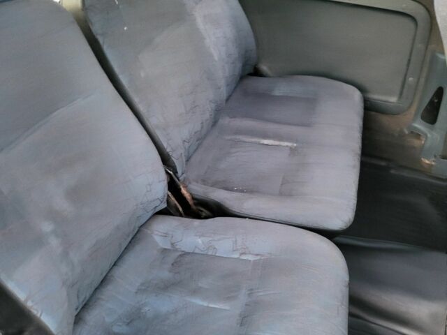 Білий Рено Кєнгу Експресс, об'ємом двигуна 2 л та пробігом 74 тис. км за 2200 $, фото 16 на Automoto.ua