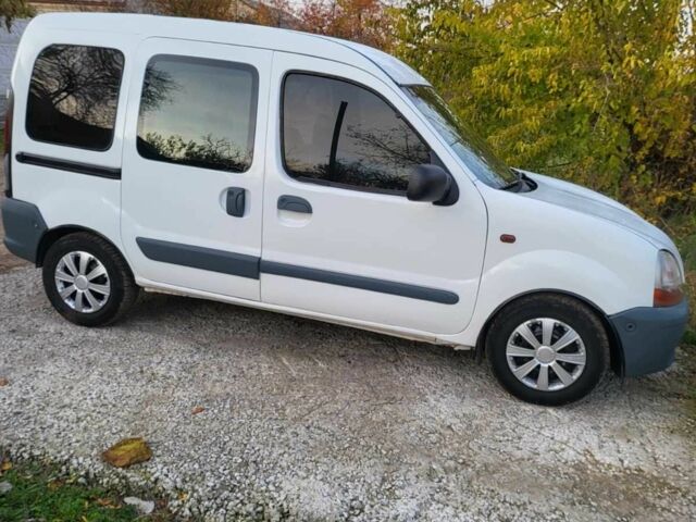 Білий Рено Кєнгу Експресс, об'ємом двигуна 2 л та пробігом 74 тис. км за 2200 $, фото 1 на Automoto.ua