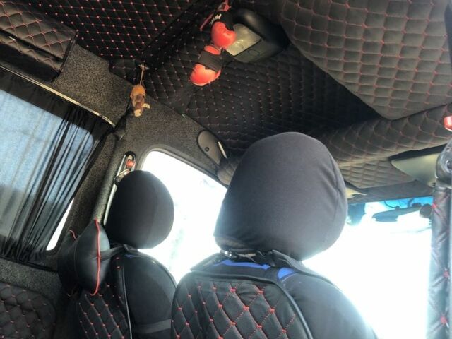 Белый Рено Кенгу Экспресс, объемом двигателя 0 л и пробегом 390 тыс. км за 3600 $, фото 9 на Automoto.ua