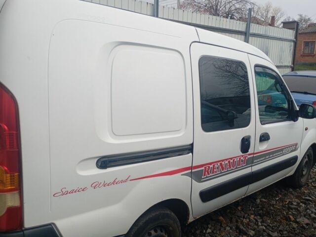 Белый Рено Кенгу Экспресс, объемом двигателя 1.5 л и пробегом 230 тыс. км за 3500 $, фото 3 на Automoto.ua