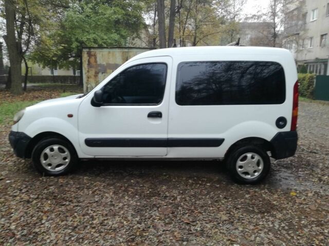 Белый Рено Кенгу Экспресс, объемом двигателя 1.5 л и пробегом 300 тыс. км за 2000 $, фото 2 на Automoto.ua