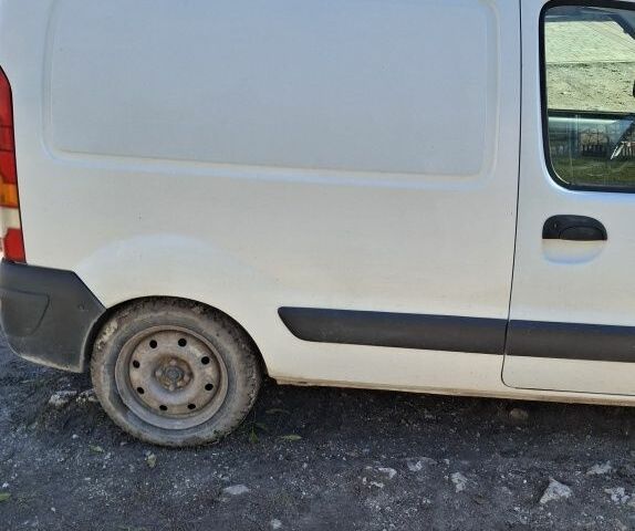 Рено Кенгу Экспресс 2005 в Черткове на Automoto.ua Белый Рено Кенгу Экспресс, объемом двигателя 1.4 л и пробегом 4 тыс. км за 2000 $, фото 2 на Automoto.ua