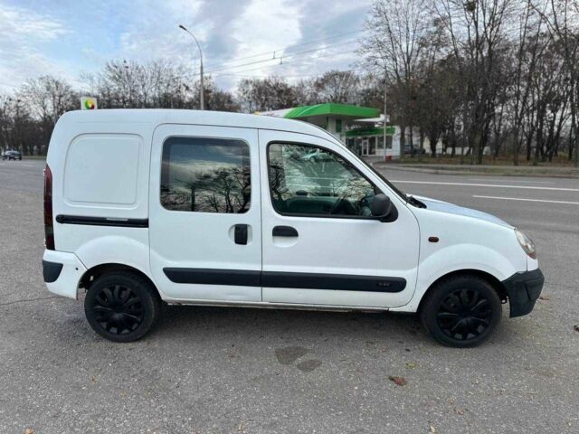 Белый Рено Кенгу Экспресс, объемом двигателя 1.9 л и пробегом 220 тыс. км за 3000 $, фото 2 на Automoto.ua