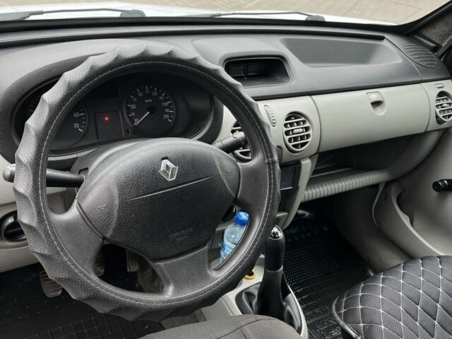 Білий Рено Кєнгу Експресс, об'ємом двигуна 1.5 л та пробігом 260 тис. км за 3100 $, фото 13 на Automoto.ua