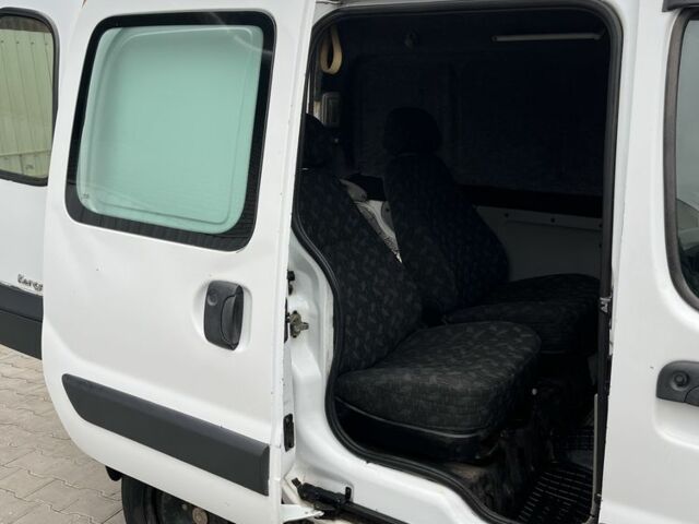 Білий Рено Кєнгу Експресс, об'ємом двигуна 1.5 л та пробігом 260 тис. км за 3100 $, фото 9 на Automoto.ua