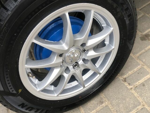 Белый Рено Кенгу Экспресс, объемом двигателя 1.5 л и пробегом 230 тыс. км за 4650 $, фото 9 на Automoto.ua