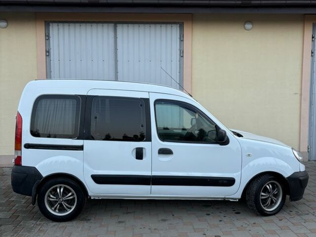 Белый Рено Кенгу Экспресс, объемом двигателя 1.5 л и пробегом 310 тыс. км за 3499 $, фото 4 на Automoto.ua