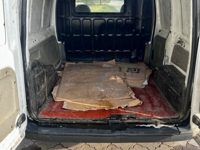 Білий Рено Кєнгу Експресс, об'ємом двигуна 1.5 л та пробігом 346 тис. км за 3300 $, фото 5 на Automoto.ua