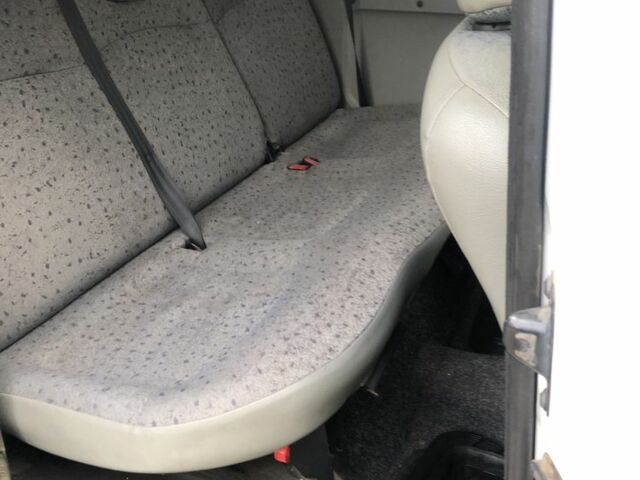 Белый Рено Кенгу Экспресс, объемом двигателя 1.5 л и пробегом 230 тыс. км за 4650 $, фото 7 на Automoto.ua