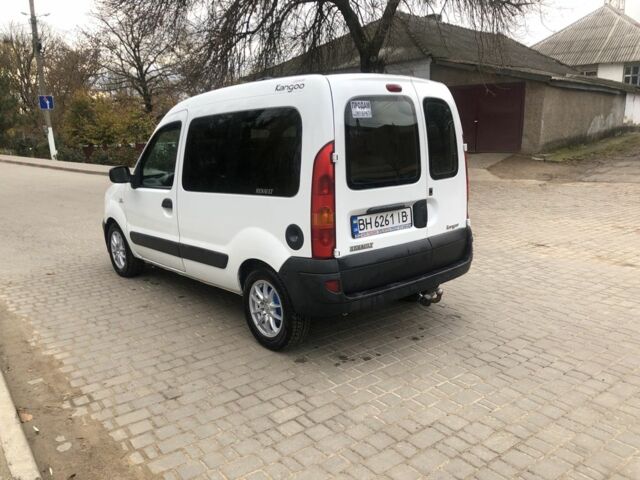 Белый Рено Кенгу Экспресс, объемом двигателя 1.5 л и пробегом 230 тыс. км за 4650 $, фото 3 на Automoto.ua