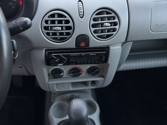 Белый Рено Кенгу Экспресс, объемом двигателя 1.5 л и пробегом 310 тыс. км за 3499 $, фото 6 на Automoto.ua