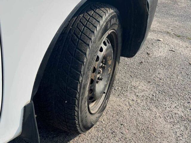 Белый Рено Кенгу Экспресс, объемом двигателя 1.5 л и пробегом 392 тыс. км за 4950 $, фото 19 на Automoto.ua