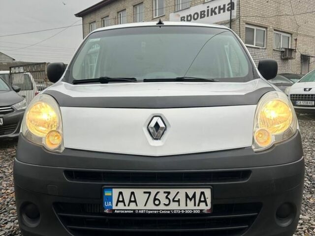 Рено Кенгу Экспресс 2008 в Смеле на Automoto.ua Белый Рено Кенгу Экспресс, объемом двигателя 1.5 л и пробегом 270 тыс. км за 4500 $, фото 4 на Automoto.ua