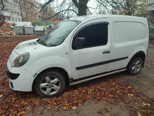 Белый Рено Кенгу Экспресс, объемом двигателя 0 л и пробегом 384 тыс. км за 2600 $, фото 2 на Automoto.ua