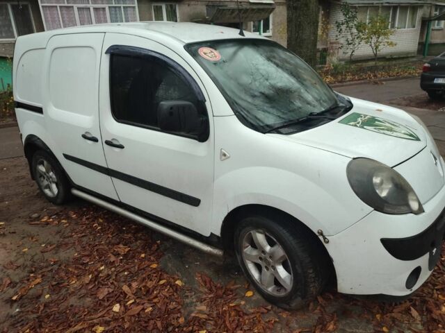Белый Рено Кенгу Экспресс, объемом двигателя 0 л и пробегом 384 тыс. км за 2600 $, фото 1 на Automoto.ua
