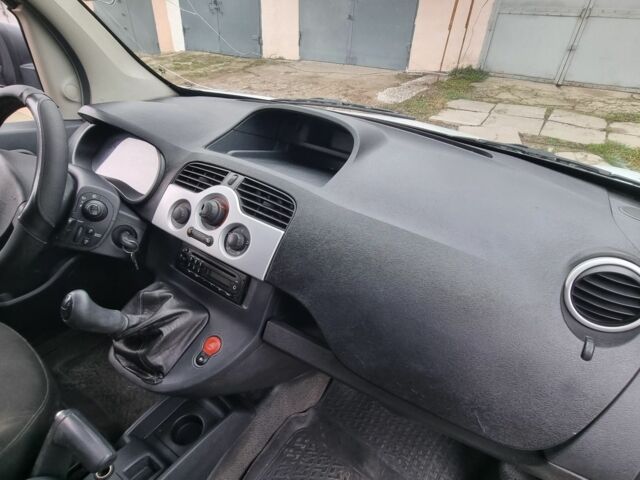 Білий Рено Кєнгу Експресс, об'ємом двигуна 1.5 л та пробігом 380 тис. км за 5300 $, фото 12 на Automoto.ua